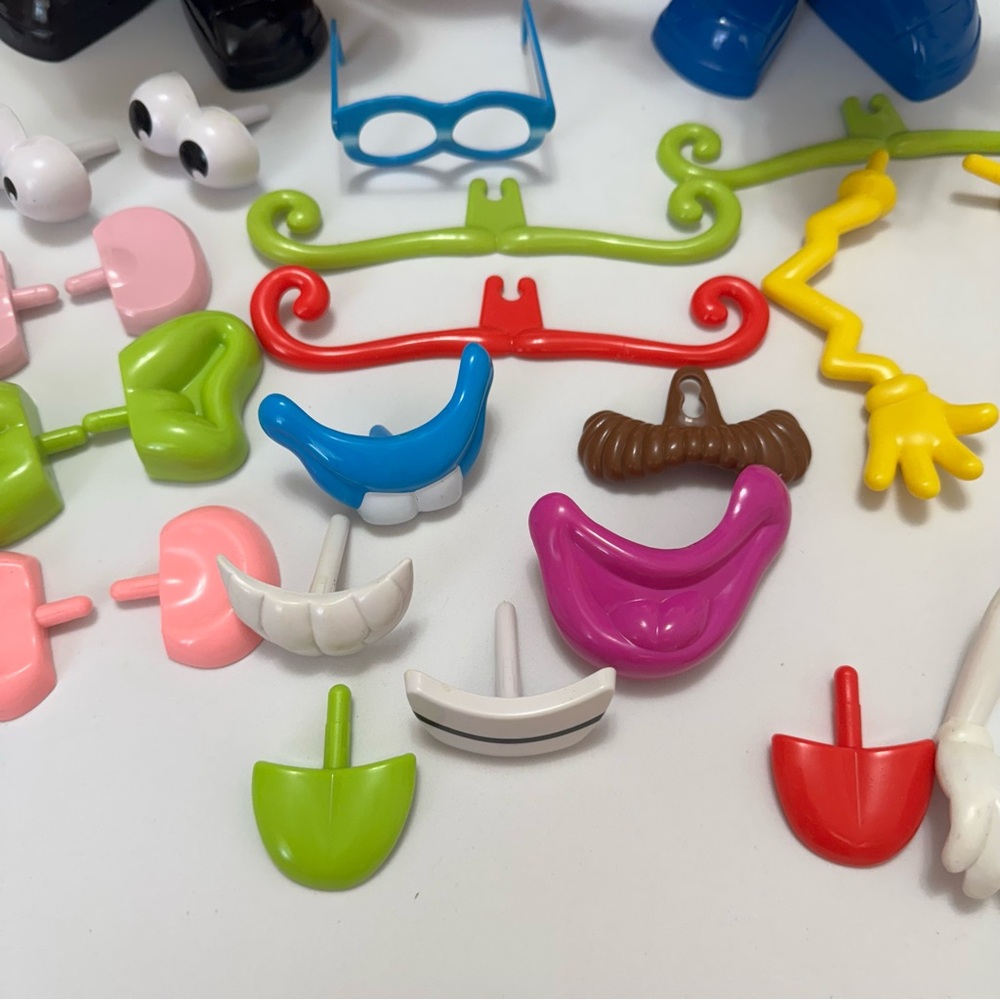 Mr. Potato Head large bundle or lot with many accessories and 3 taters - Picture 8 of 10